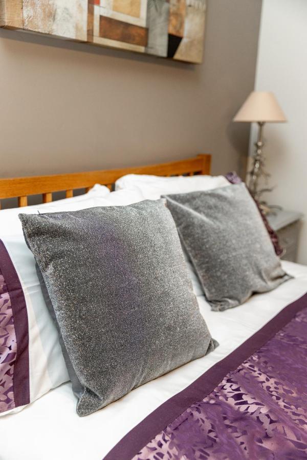 Two Bedroom Apartment Within Walking Distance To City Centre Эдинбург Экстерьер фото