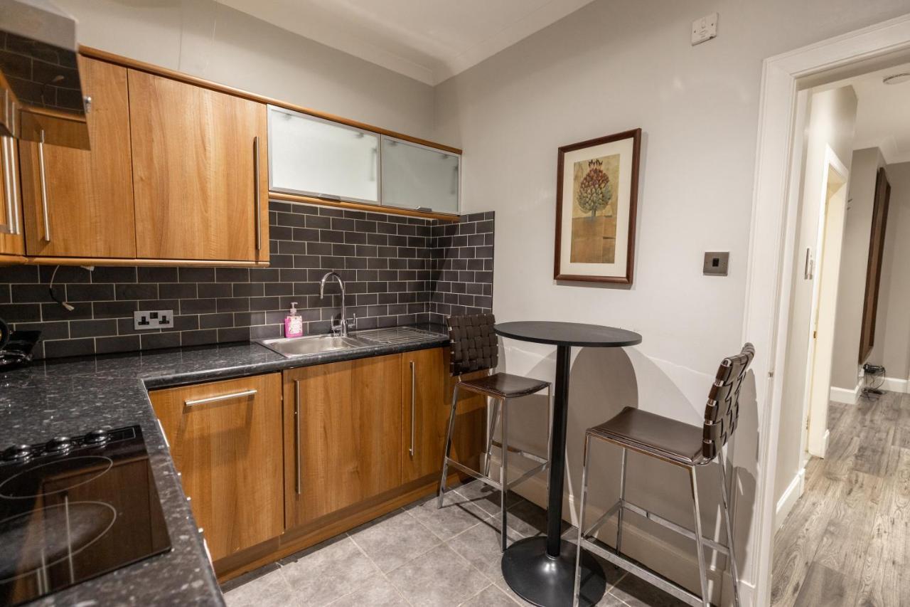 Two Bedroom Apartment Within Walking Distance To City Centre Эдинбург Экстерьер фото