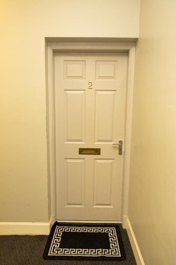Two Bedroom Apartment Within Walking Distance To City Centre Эдинбург Экстерьер фото